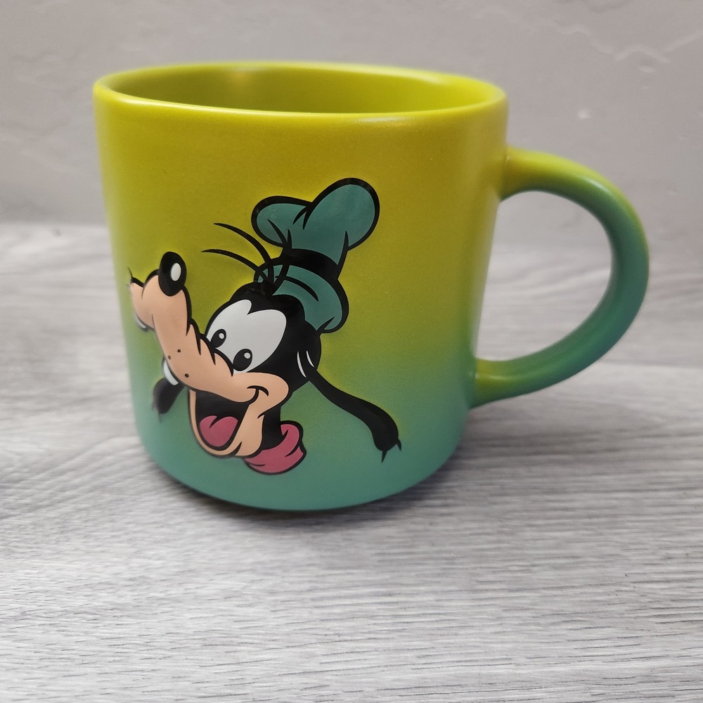 Disney Green Mug 20oz Goofy Pluto Ombre Stoneware Raised Graphic Collectors Cup